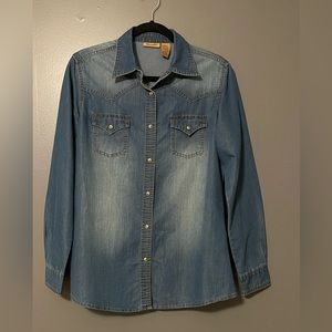 Wrangler size medium‎
